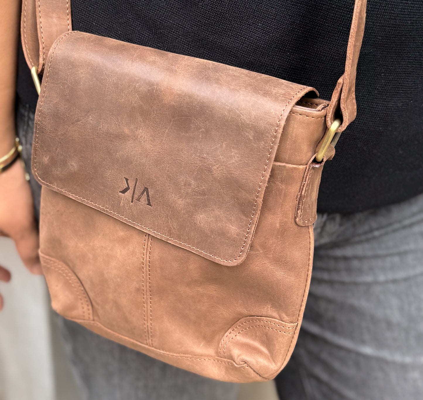 Crossbody Bag - Vintage Brown